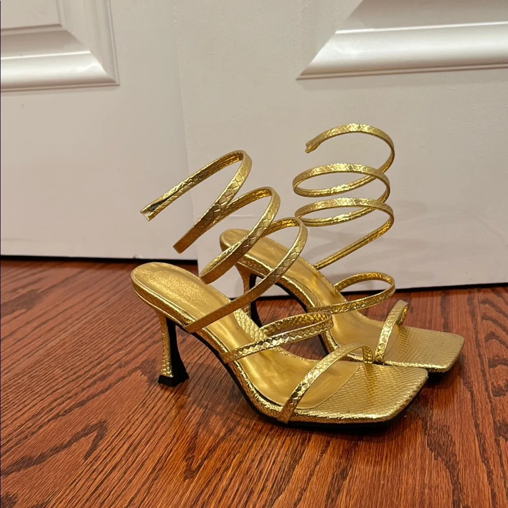 heels - Picture 1 of 1